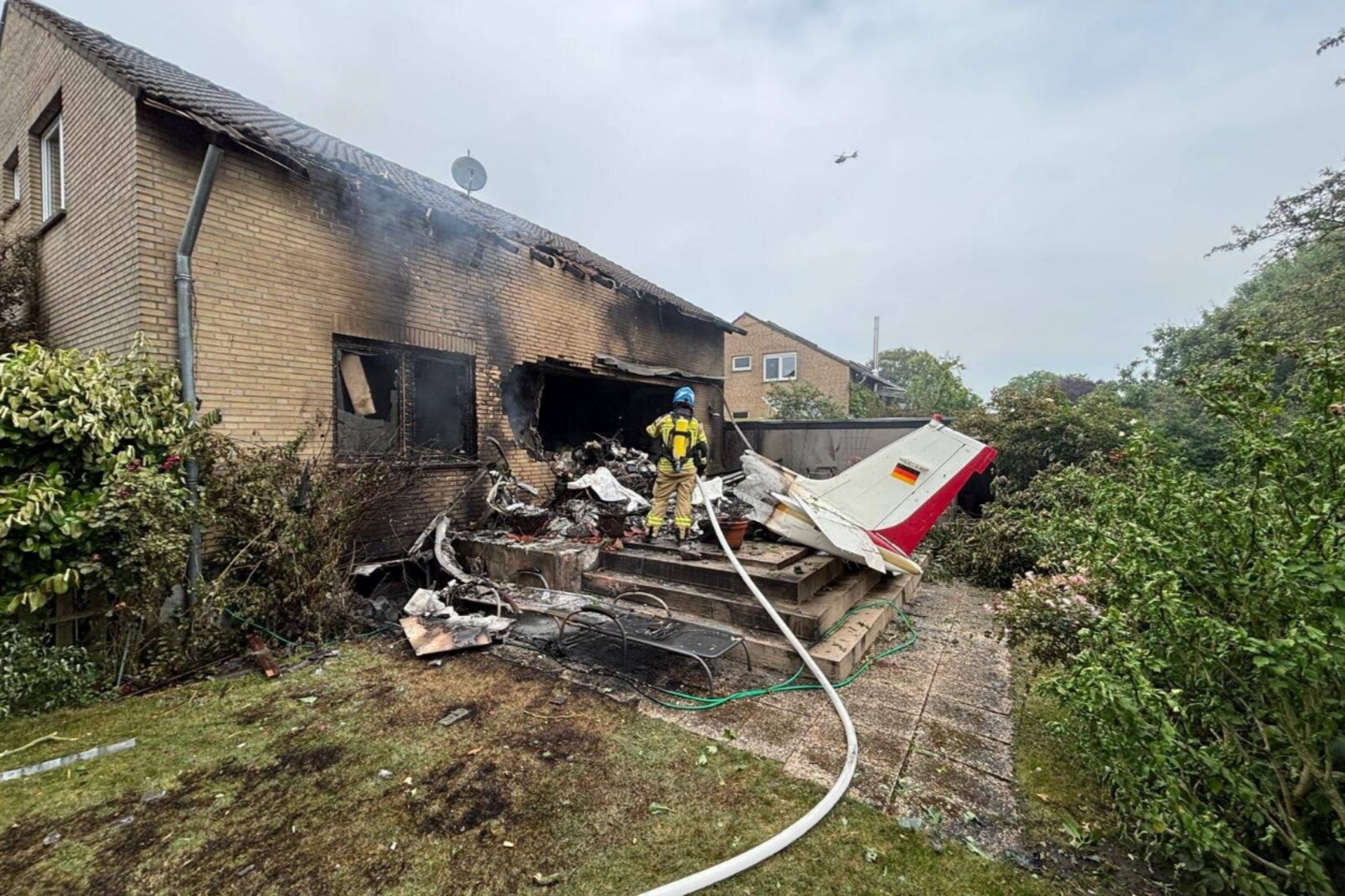 Flugzeugabsturz_Polizei-Neuss